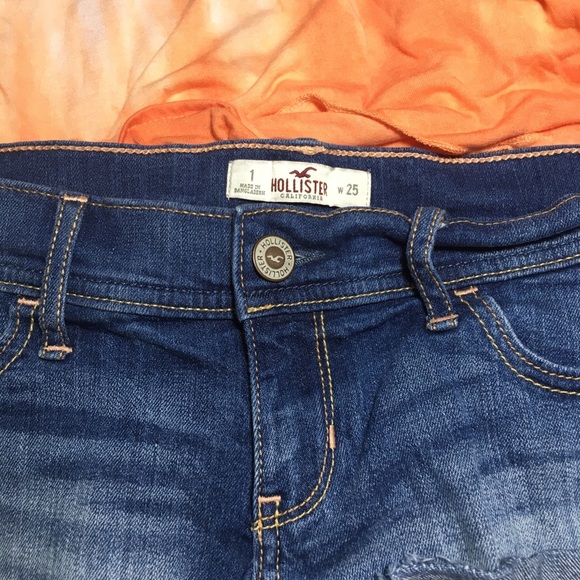 HOLLISTER SHORT JEAN - Picture 2 of 5